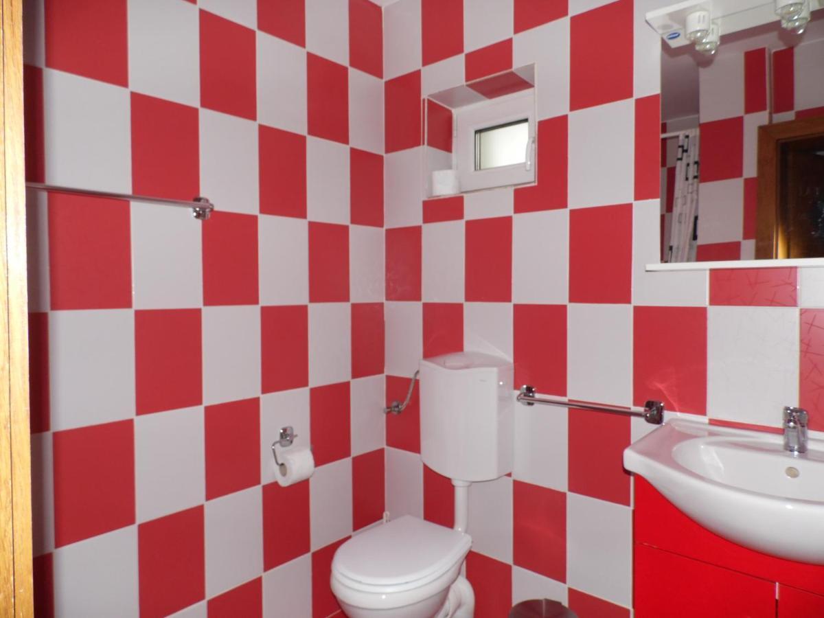 Vilman House Hotel Rîşnov Kültér fotó