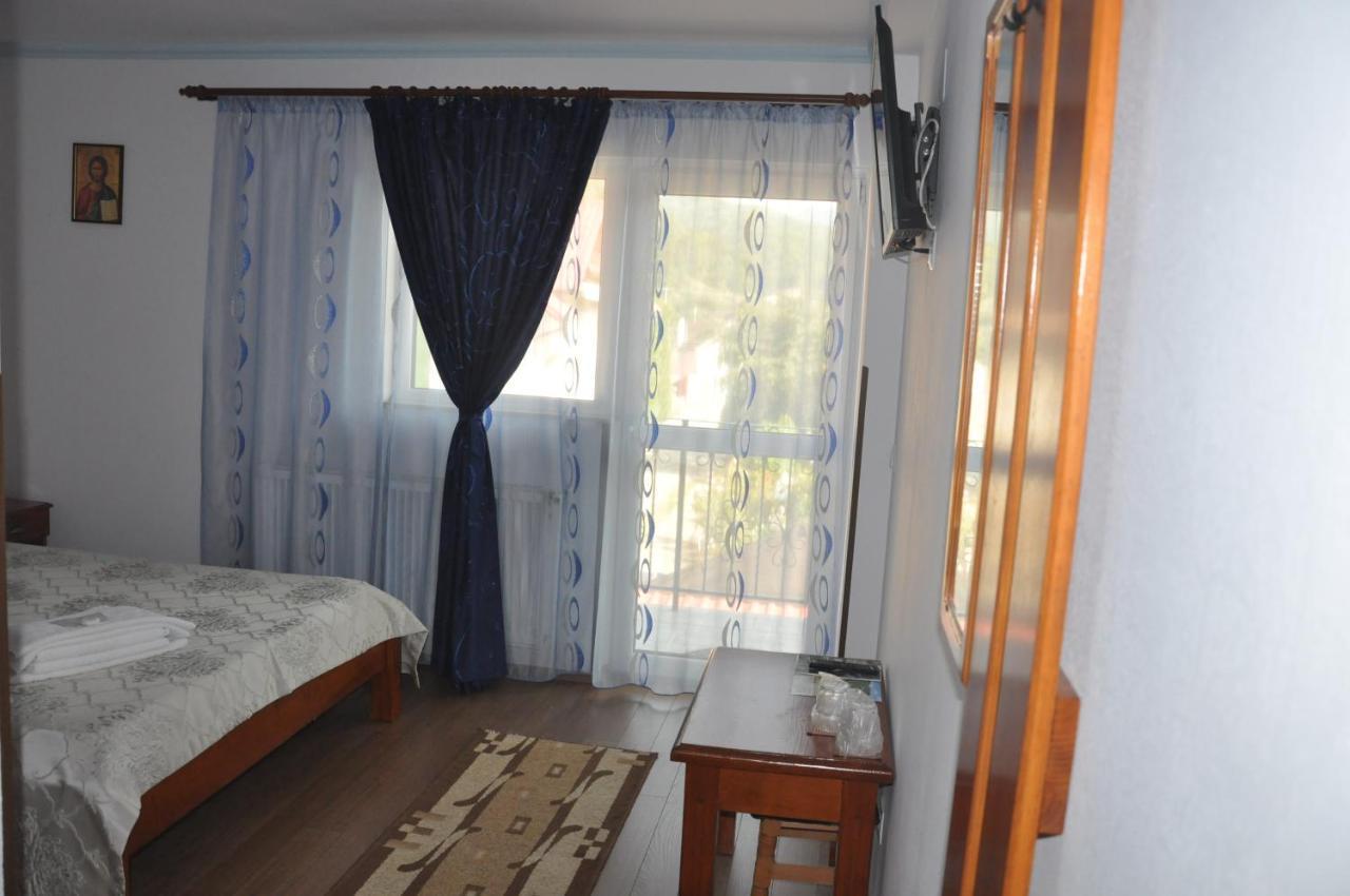 Vilman House Hotel Rîşnov Kültér fotó